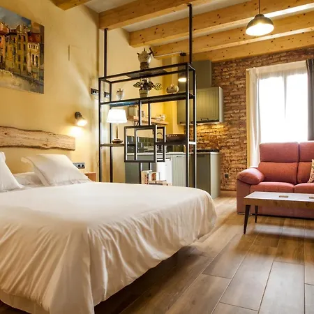 Aparthotel Priorat *