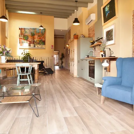 Apartahotel Priorat Falset