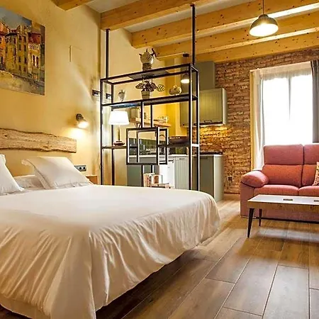 Aparthotel Priorat Falset